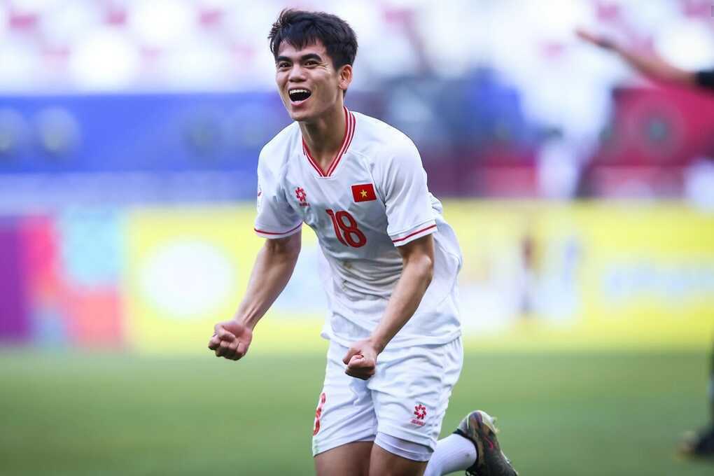 AFC đặc biệt chú ý tới ngôi sao U23 Việt Nam trước giải châu Á - 2