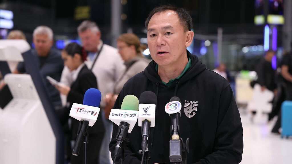 HLV U23 Thái Lan nhắc Việt Nam, đặt mục tiêu tại VCK U23 châu Á