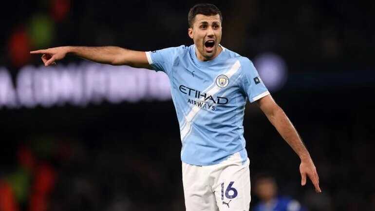 Rodri - Đẳng cấp Quả bóng Vàng không cứu nổi Man City