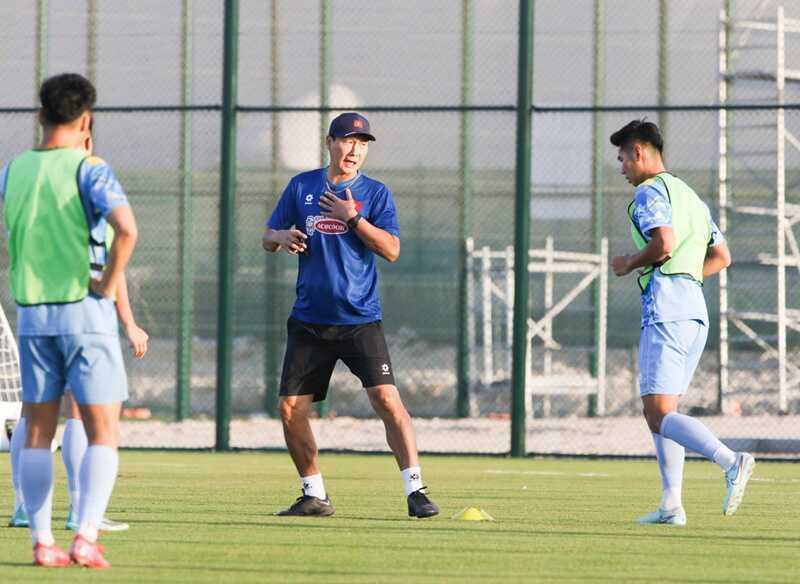 Đội hình dự kiến U23 Việt Nam: HLV Kim giăng bẫy đón Kyrgyzstan