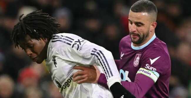 Fan Man Utd phẫn nộ vì pha giẫm chân ác ý của Kyle Walker