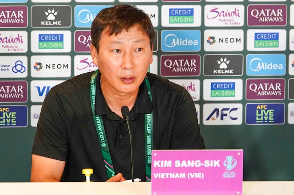 HLV Kim Sang Sik: ~U23 Việt Nam không ngại đối thủ nào ở tứ kết~