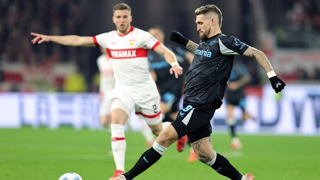 Bayer được đ&aacute;nh gi&aacute; nhỉnh hơn Stuttgart