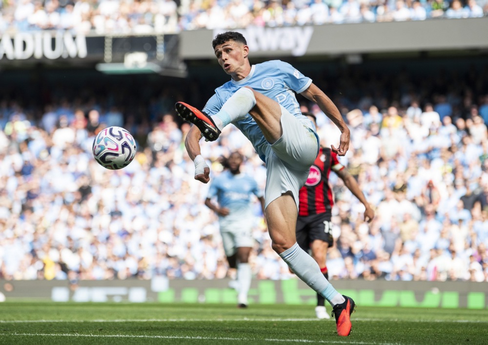 Man City khủng hoảng, Foden chốt tương lai chóng vánh