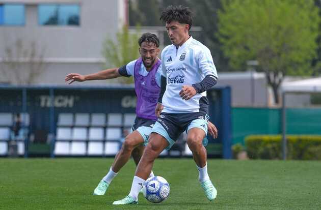 Phong độ của Martinez là chìa khóa để MU giải mã Tottenham