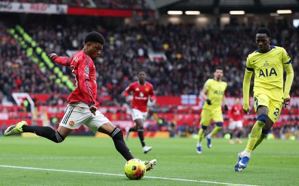 Man United 0-0 Tottenham: Rashford dự bị, Amad ra sân từ đầu