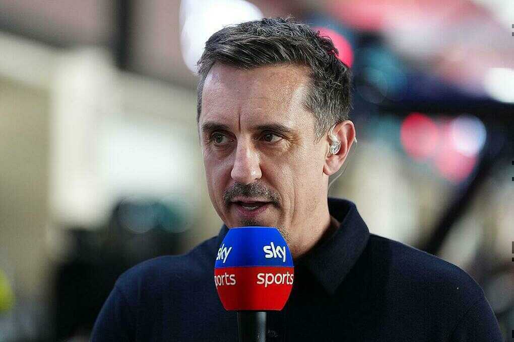 Gary Neville: `Man Utd đang trở nên quá sức với một số cầu thủ`