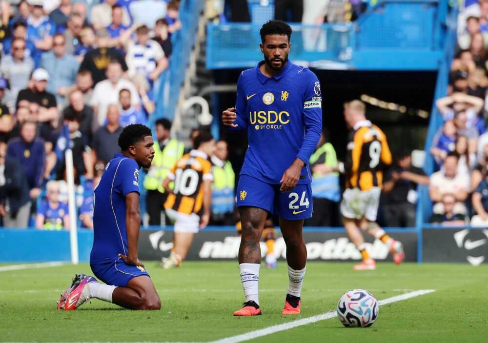 Xabi Alonso xác nhận Reece James dính chấn thương mới