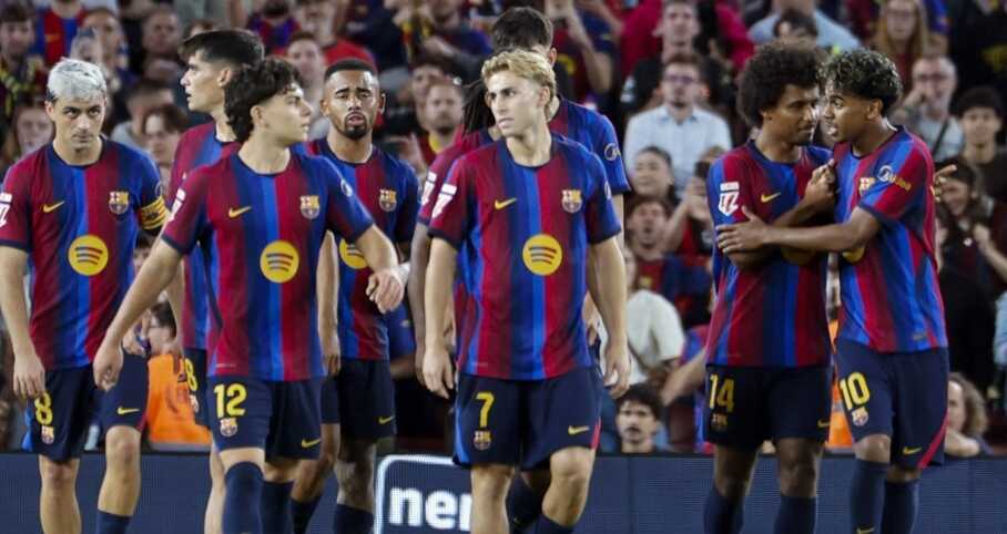 Barcelona sở hữu đội hình gần 1 tỷ euro để chinh phục danh hiệu