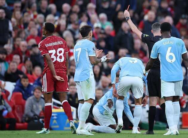 Nỗi tiếc nuối của Liverpool trong ngày để thua Man City