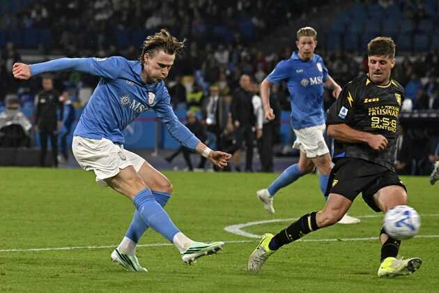 Soi trận Villarreal vs Napoli: Giải mã cơn bế tắc
