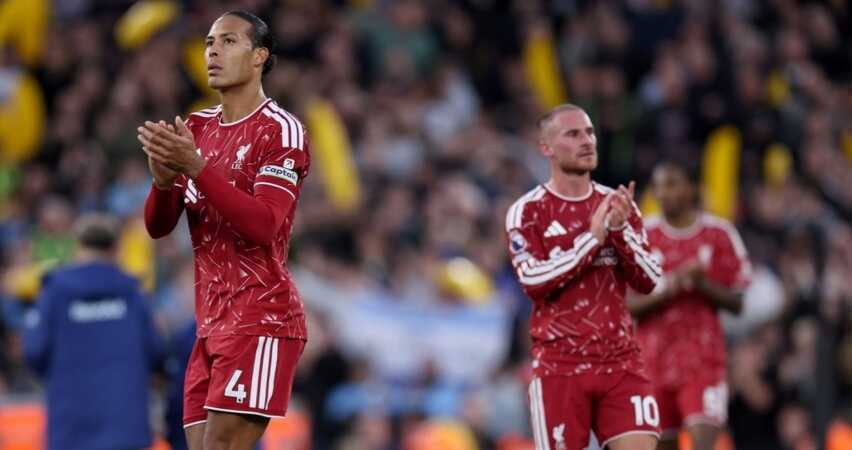 Van Dijk gọi chiếc thẻ đỏ là bước ngoặt với Liverpool