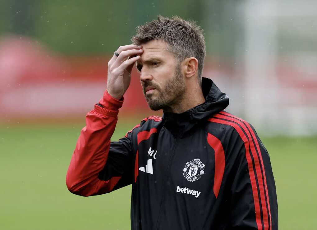 Carrick: `Khó khăn giúp tôi biết ai thực sự muốn chiến đấu vì Man Utd`