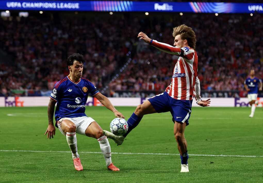 Martinez không xin lỗi vụ công kích lãnh đạo Man Utd