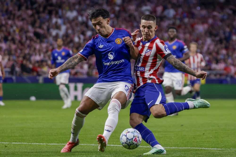 Sự máu lửa của Martinez nay hóa mũi giáo đâm Man Utd