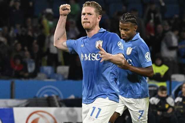 Soi trận Venezia vs Napoli: Vượt khó trên đất khách