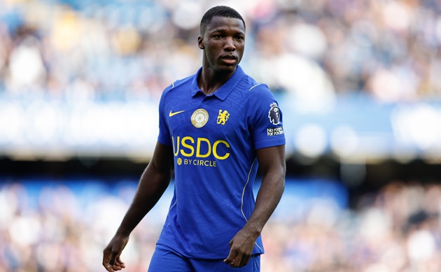 Caicedo l&agrave; thủ lĩnh tuyến giữa của Chelsea. (Ảnh: EPA Images)