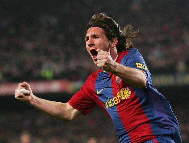 Cú hat-trick lịch sử ở tuổi 19 của Lionel Messi trước Real Madrid