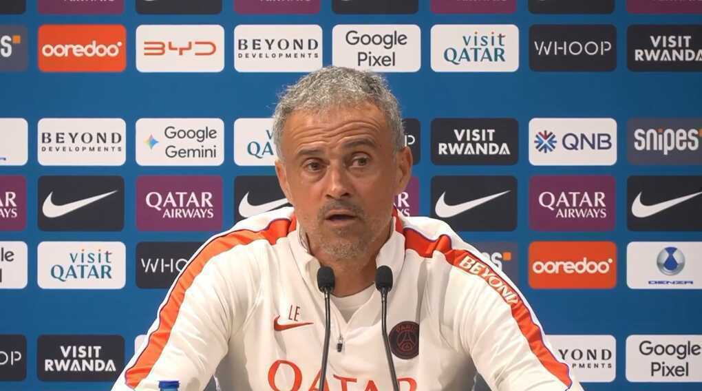 Enrique: `Dembele là sếp ở PSG, muốn nghỉ phép thì cứ nghỉ thôi`