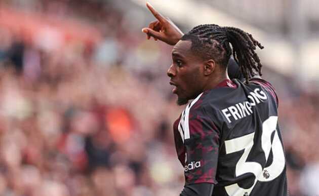 Frimpong chỉ thi đấu 6 ph&uacute;t trước khi gặp chấn thương. (Ảnh: Liverpool FC)