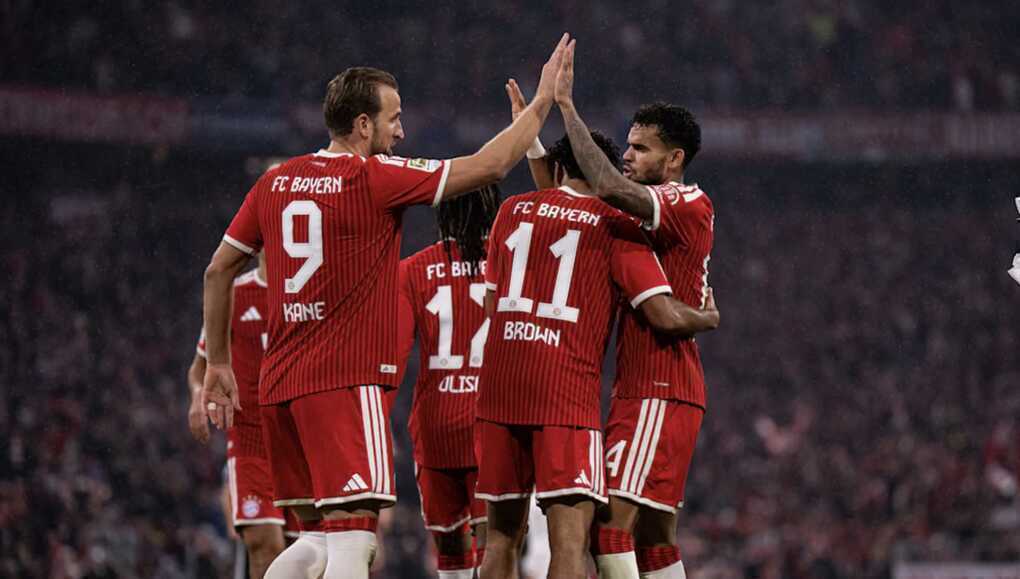 Kane lập kỷ lục trong trận thắng 6-1 của Bayern