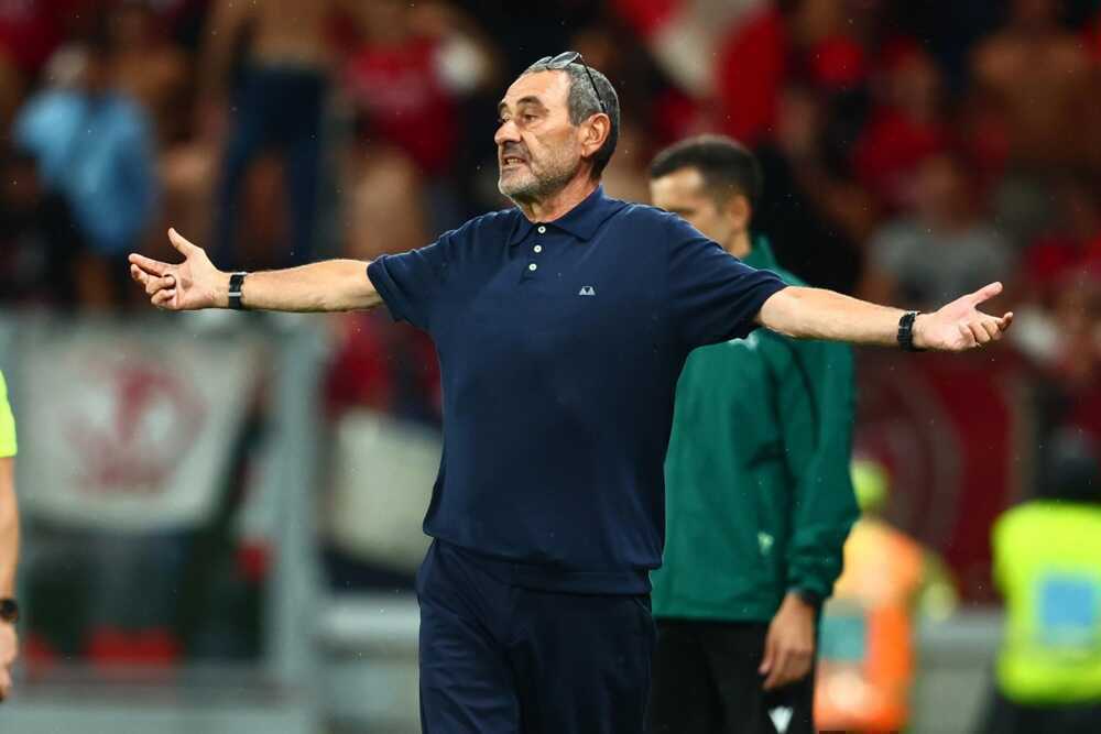 Maurizio Sarri thừa nhận có thể đã sai lầm khi rời Chelsea đến Juventus