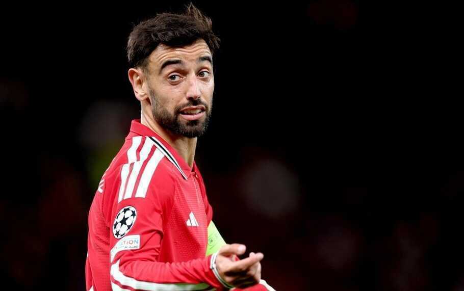 MU tử chiến với Leeds, Carrick có nên gạt bỏ Bruno Fernandes?