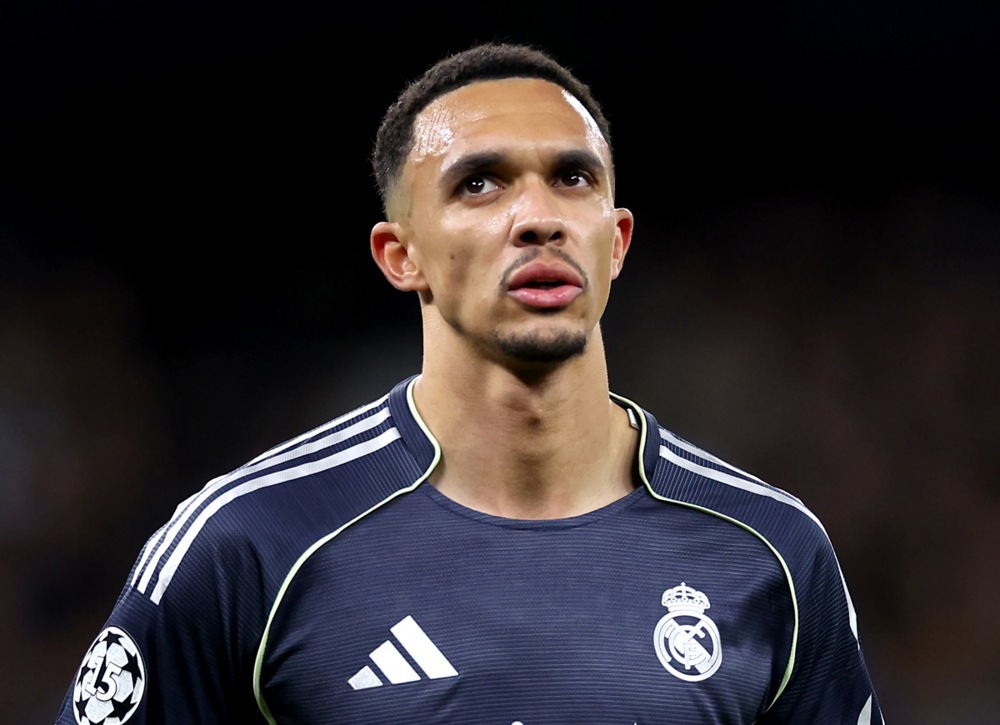 Mourinho gửi thông điệp lạnh lùng đến Trent Alexander-Arnold