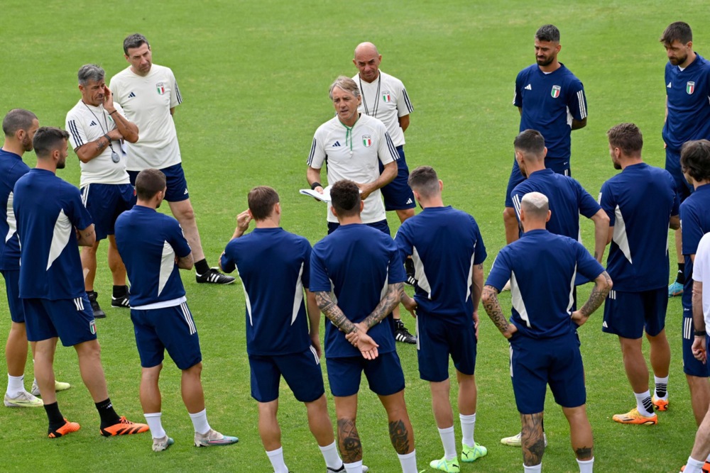 Việc quay lại World Cup 2030 l&agrave; điều bắt buộc với Italy. Ảnh: EPA.