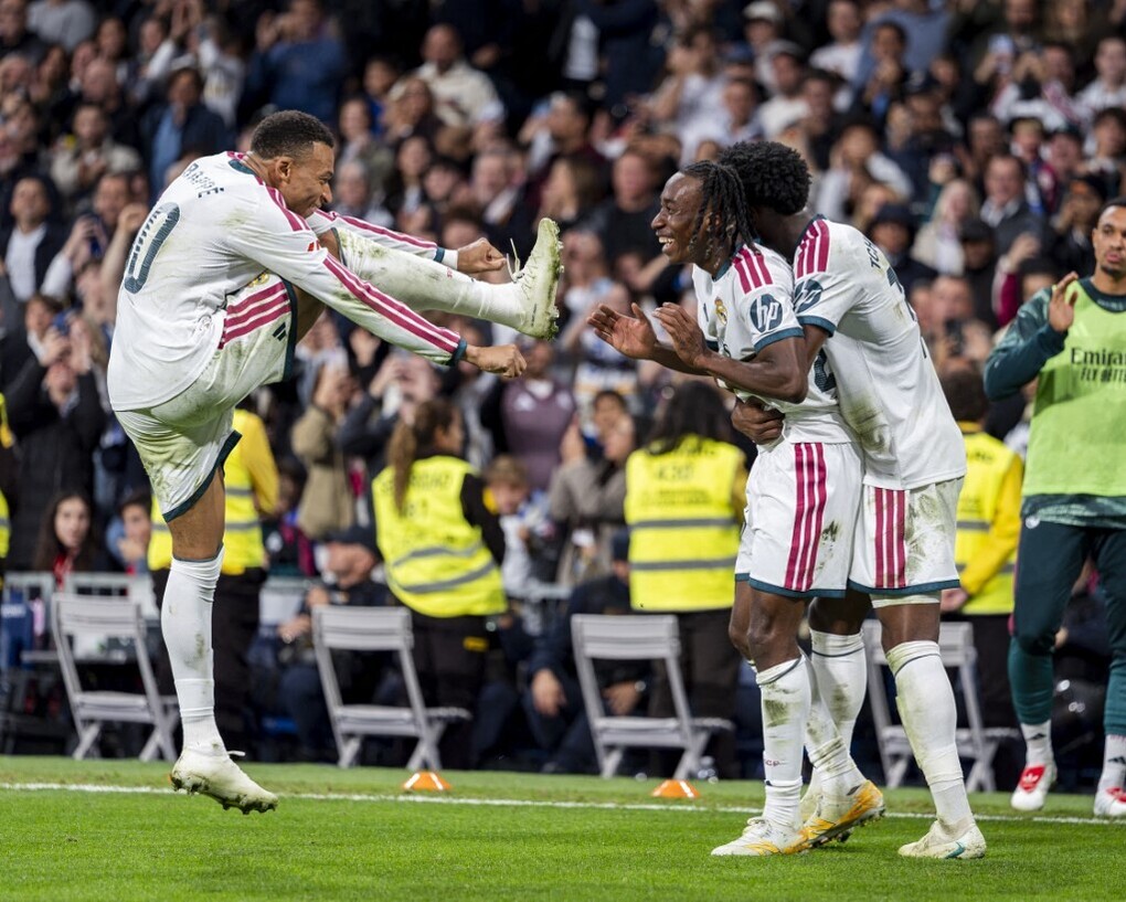 Real chơi tốt hơn khi vắng Vinicius?