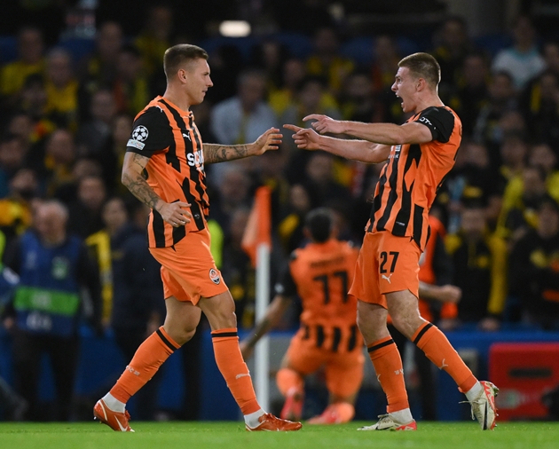 AEK Athens nhiều khả năng sẽ tận dụng lợi thế về thể lực để g&acirc;y kh&oacute; dễ cho Man City. Ảnh: EPA