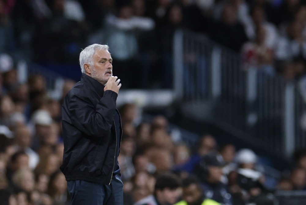 Thắng Sevilla, Mourinho đặt mục tiêu kép cho Real ở trời Âu