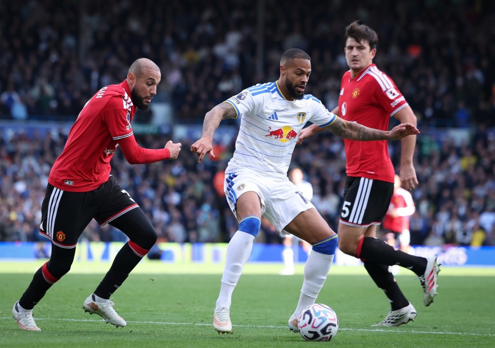 Vì sao trận hòa của Man Utd trước Leeds gây tranh cãi?