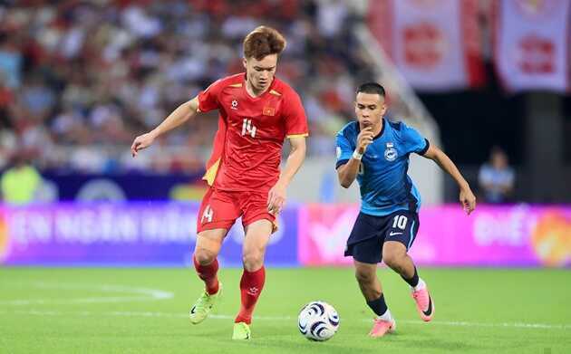 Thắng ngược Pakistan 4-2, ĐT Việt Nam tranh hạng 3 với Malaysia