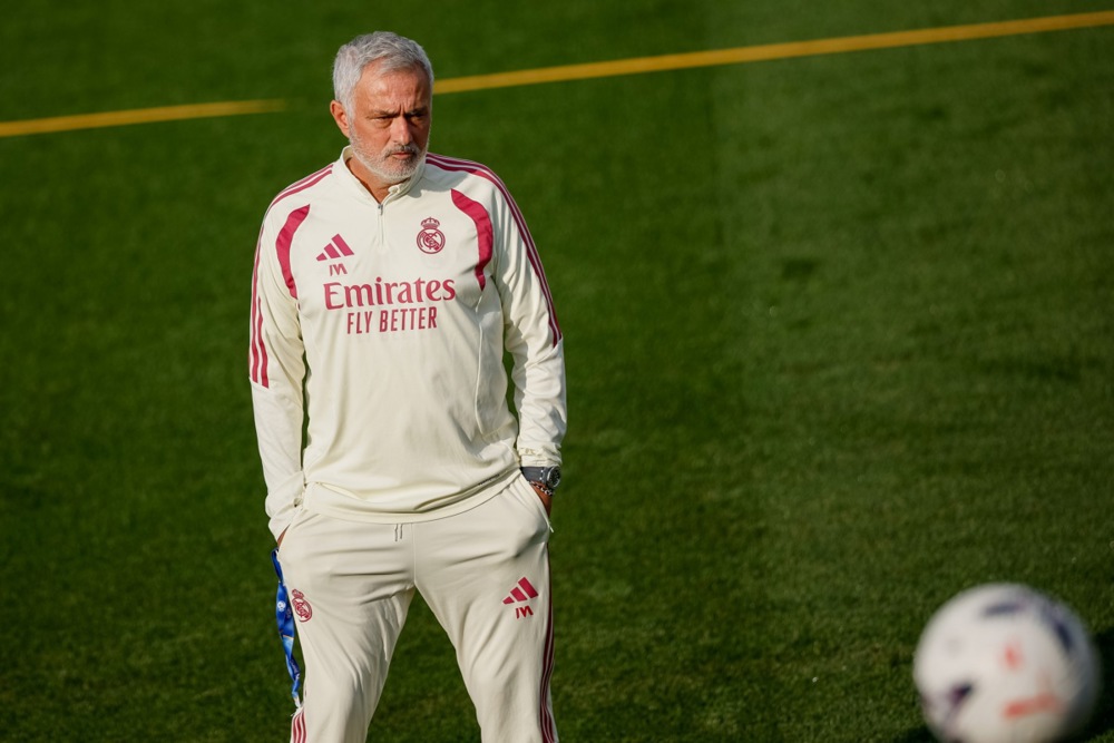 Đấu RB Leipzig, Mourinho gửi ~tối hậu thư~ đến dàn sao Real