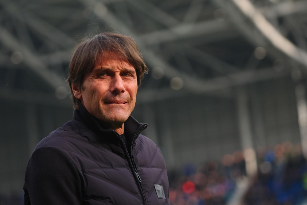 Cựu sao MU lo sợ thảm họa nếu Conte thay Carrick