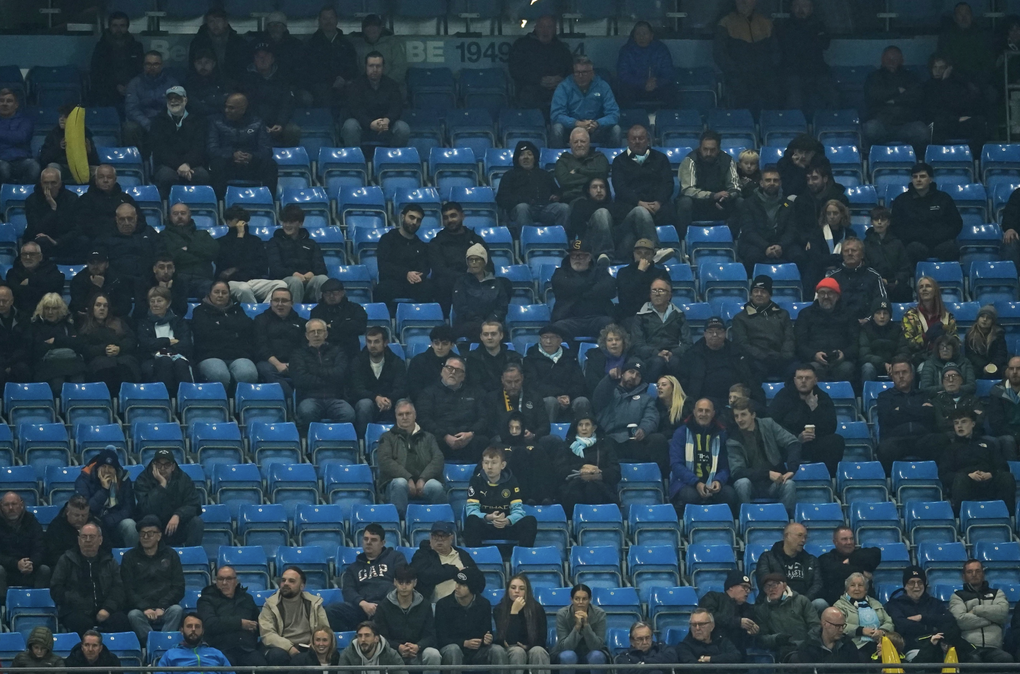 Man City đại thắng trong ngày Haaland dự bị