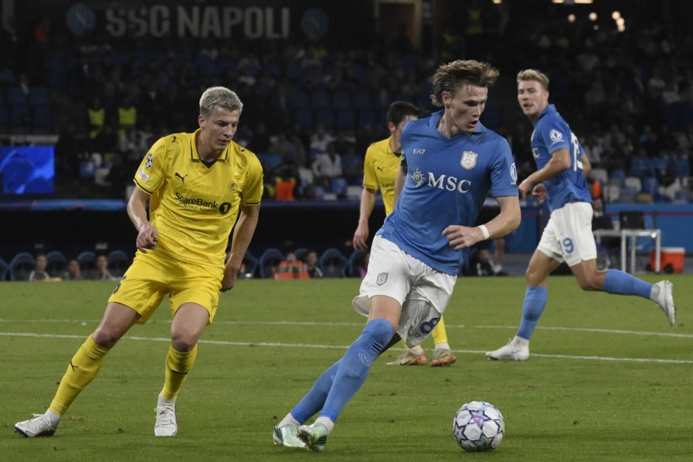 Scott McTominay khẳng định giá trị của một thủ lĩnh ở Napoli