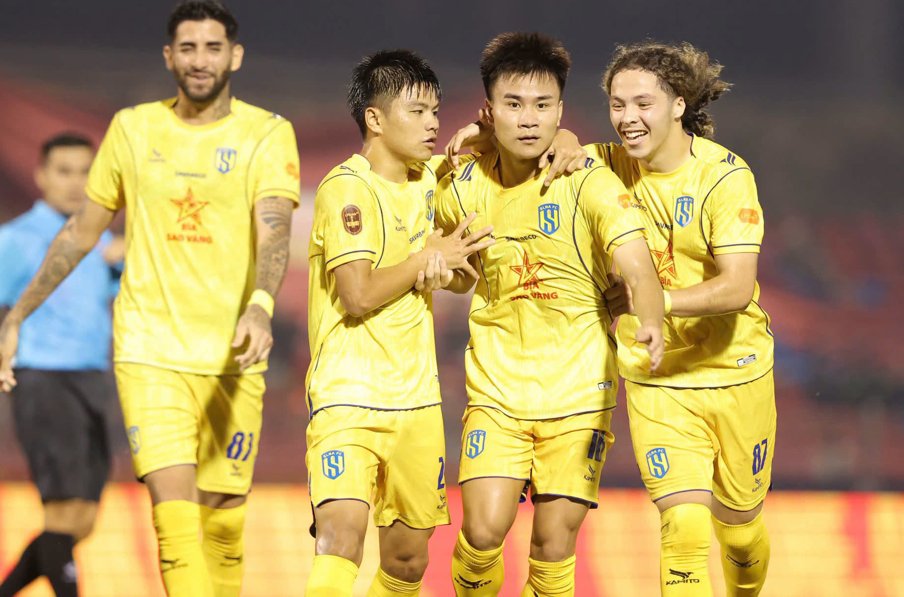 Tuyển Việt Nam: Hoàng Đức chờ đối tác mới ở Asian Cup