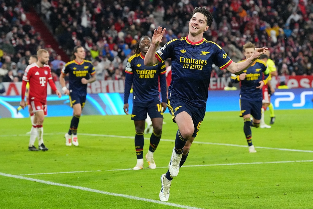 Bayern và Arsenal bất phân thắng bại ở Champions League