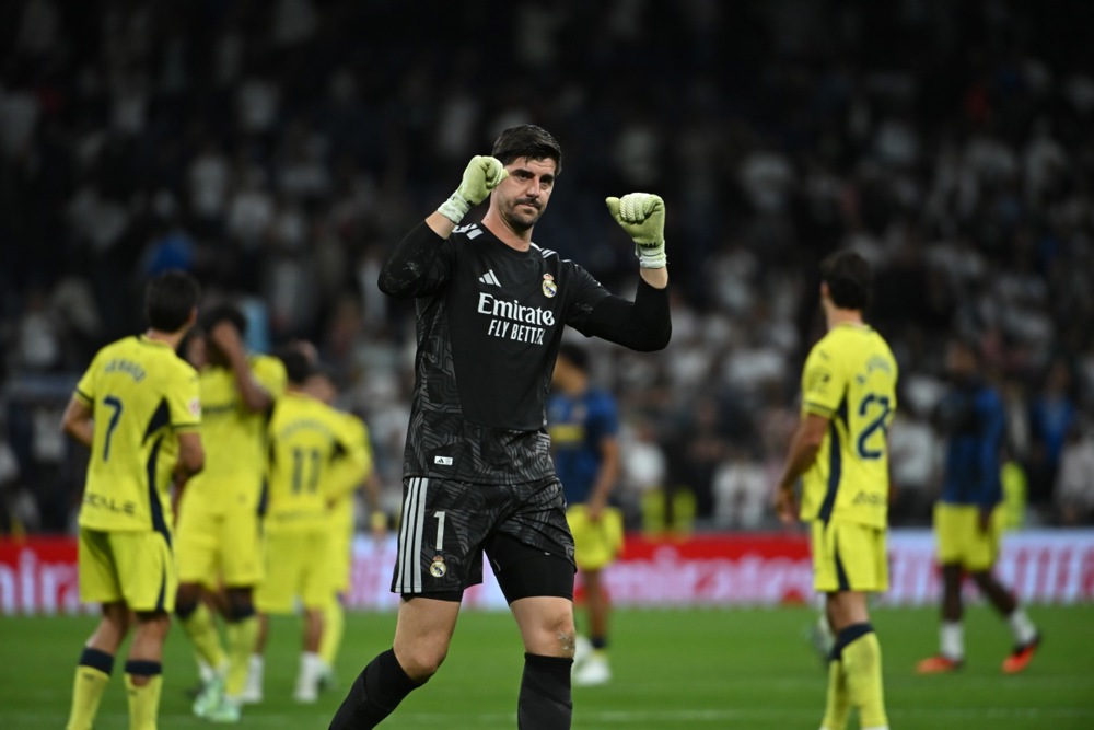 Courtois gửi thông điệp đến trọng tài trước trận El Clasico