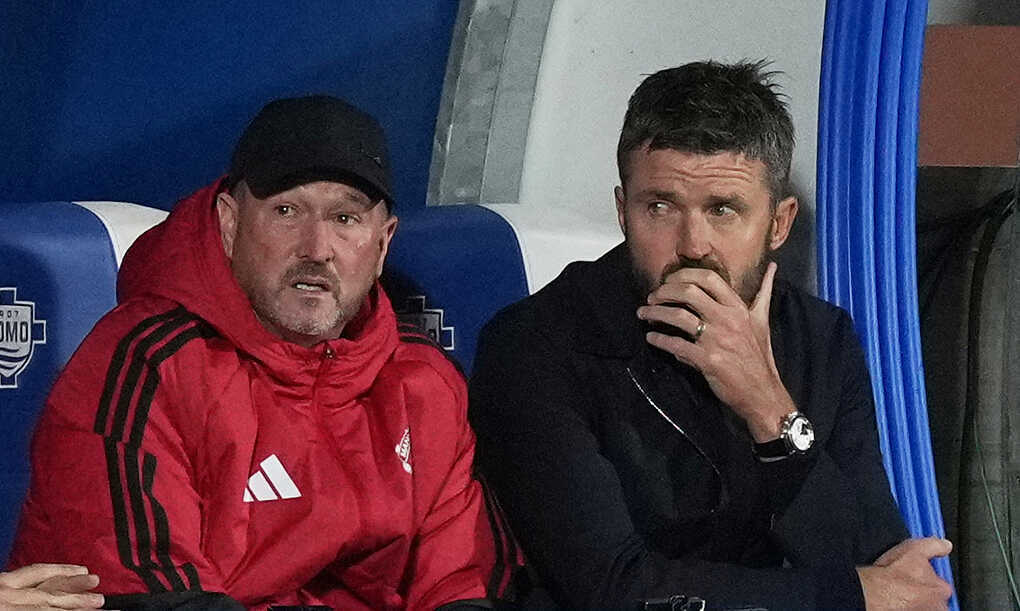 Truyền thông Anh tin Carrick sẽ sớm bị Man Utd sa thải