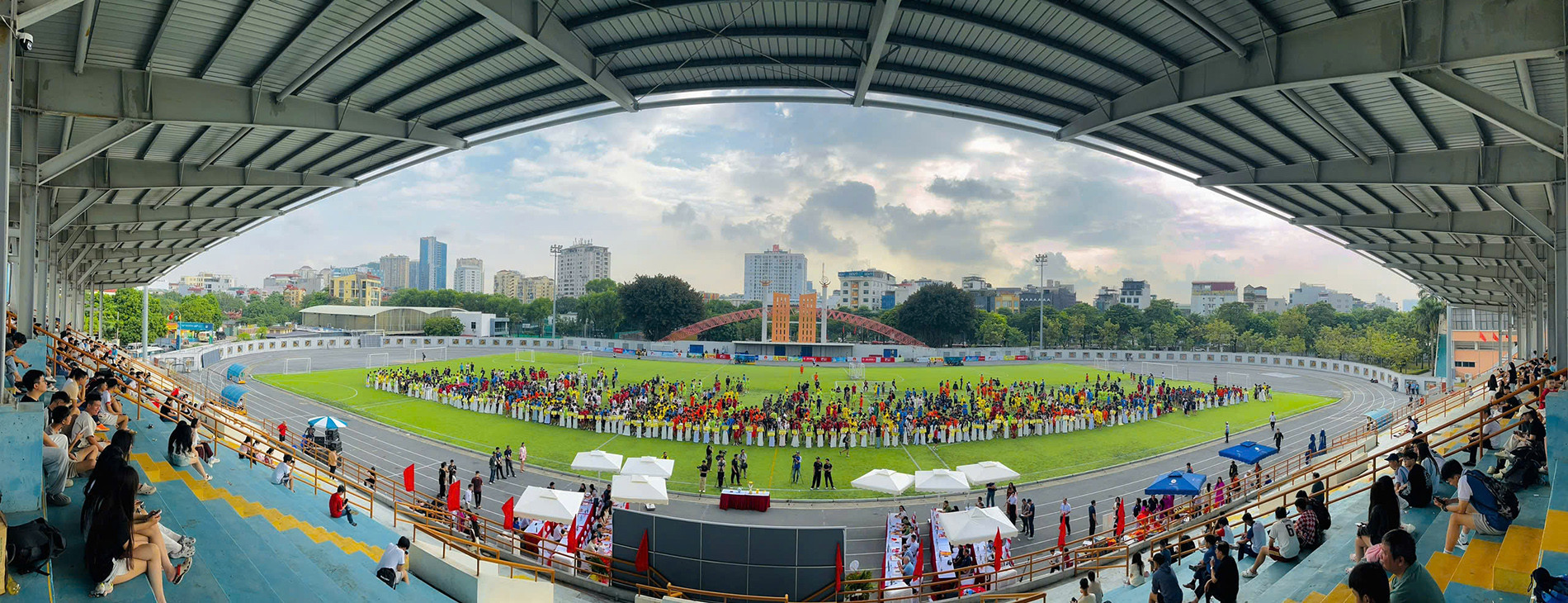 Giải bóng đá học sinh THPT Hà Nội có số đội tham dự đông kỷ lục