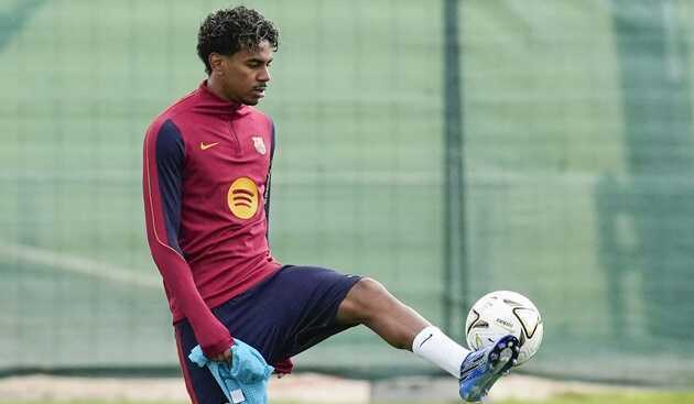 Yamal nghênh chiến Mbappe trong Siêu kinh điển Quả bóng vàng