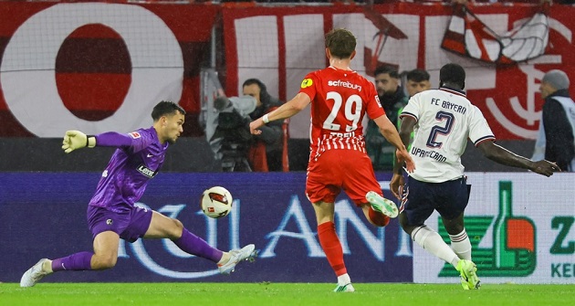 Hạ Freiburg 3-1, Bayern chiếm đỉnh bảng trước thềm Der Klassiker