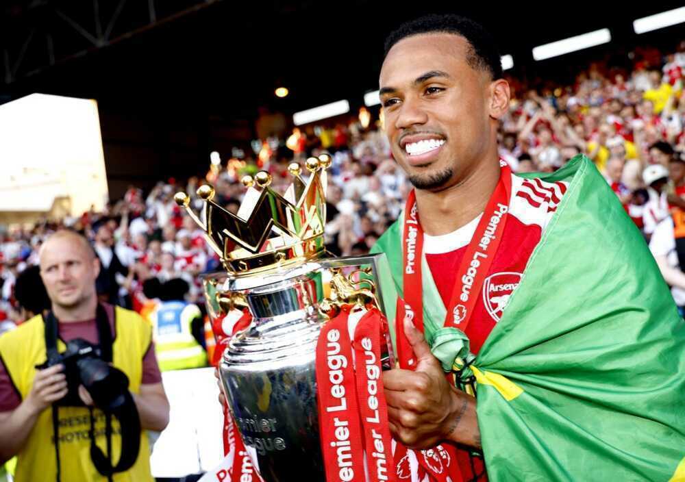 Martin Keown gọi Gabriel Magalhaes là huyền thoại của Arsenal