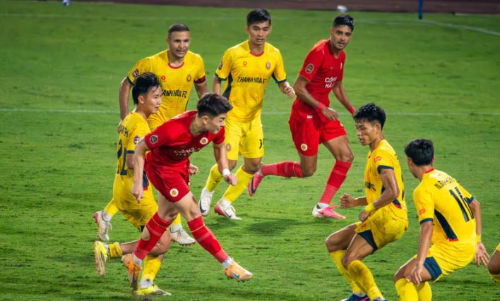 Cuộc đua khốc liệt và những ngã rẽ khó lường tại V-League