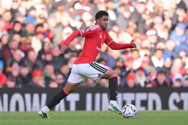 Gerrard điểm mặt dàn cầu thủ không đủ đẳng cấp của Man Utd