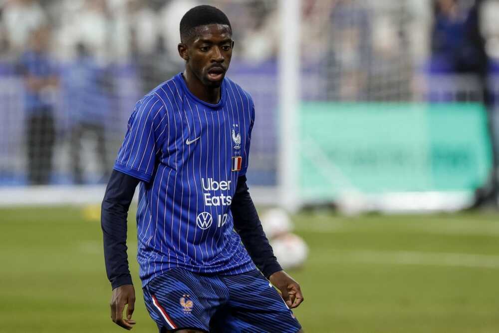 Dembele &ndash; 5 điểm. L&agrave; cầu thủ &iacute;t tạo được dấu ấn nhất tr&ecirc;n h&agrave;ng c&ocirc;ng Ph&aacute;p. Anh c&oacute; cơ hội dứt điểm ở khoảng c&aacute;ch chỉ khoảng 2 m&eacute;t nhưng lại s&uacute;t thẳng v&agrave;o vị tr&iacute; của Donnarumma. Ảnh: EPA.