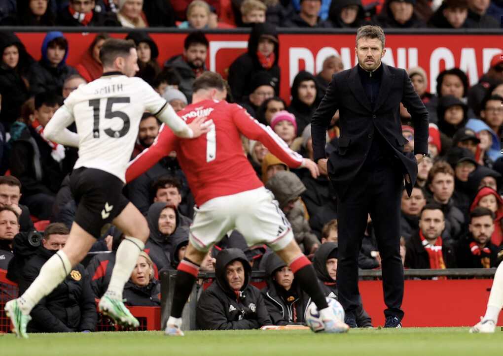 Man Utd đã trở thành đội bóng tầm trung ở Ngoại hạng Anh?
